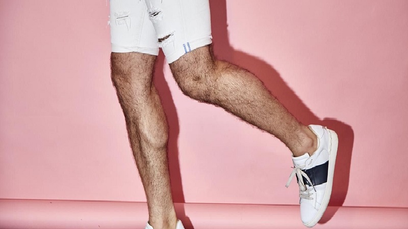 Lông chân nhiều có ý nghĩa gì đối với nam giới?