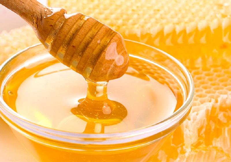 công dụng của mật ong trong làm đẹp da