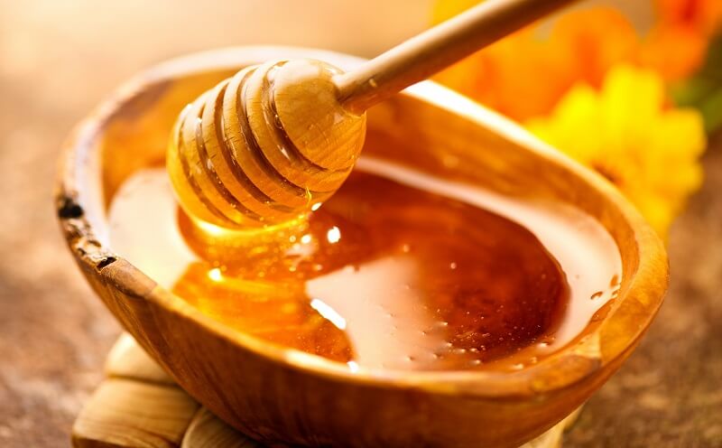 Xóa xăm không để lại sẹo hiệu quả bằng mật ong
